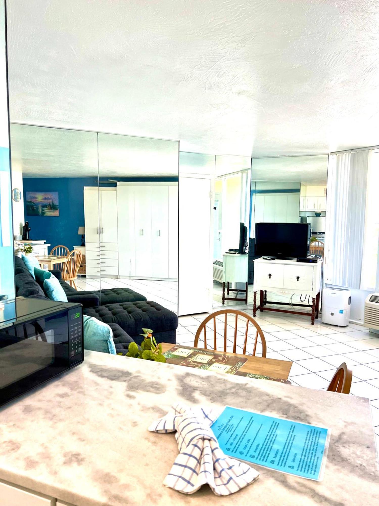 Beach Happy - Ocean View At Symphony Beach Club Ormond Beach Exteriör bild